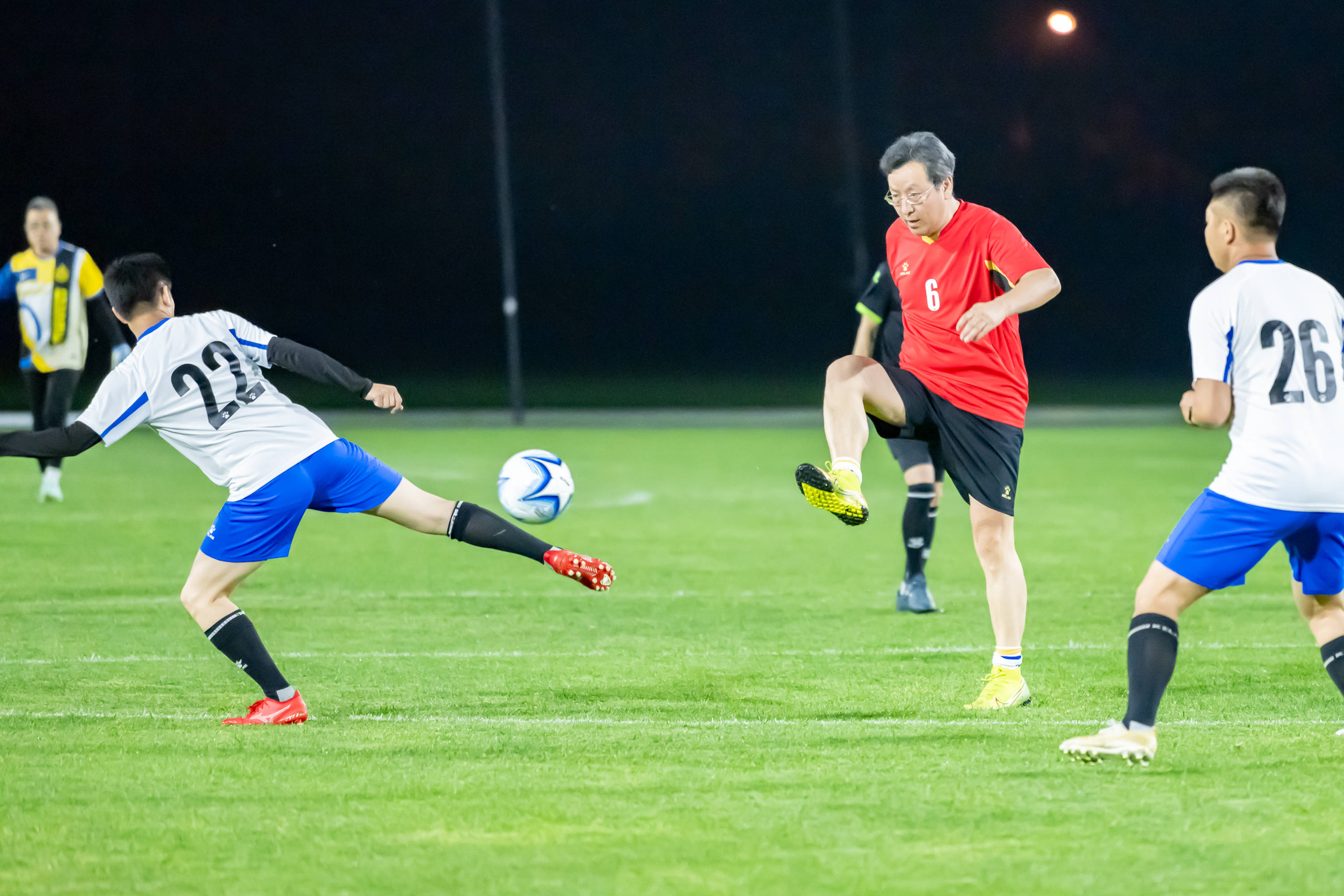 息万变的局 息万变的局