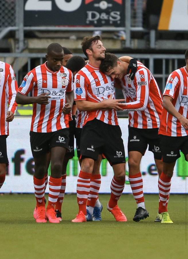 球员的合约 球员的合约