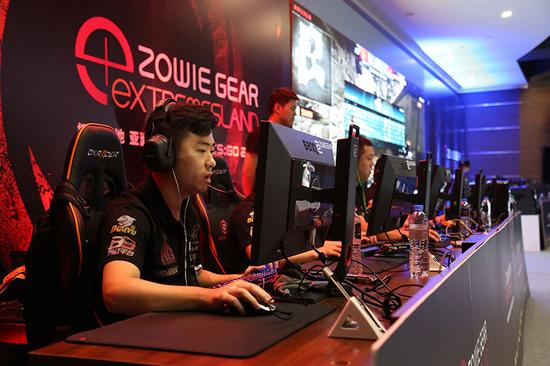 盟顶级小前 盟顶级小前