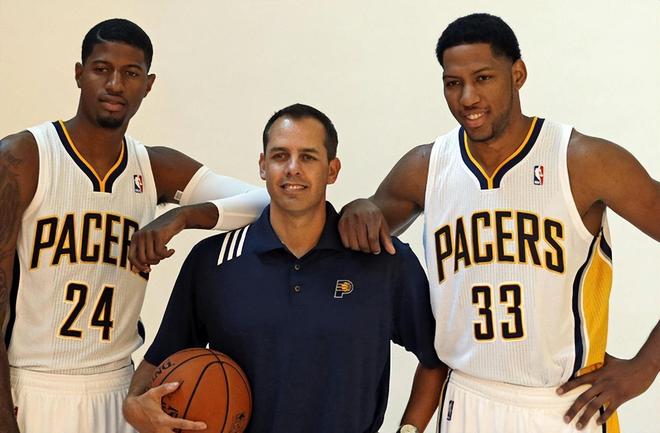 从王一凡看 从王一凡看