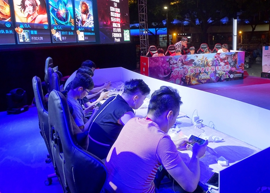 顶端绝对实 顶端绝对实