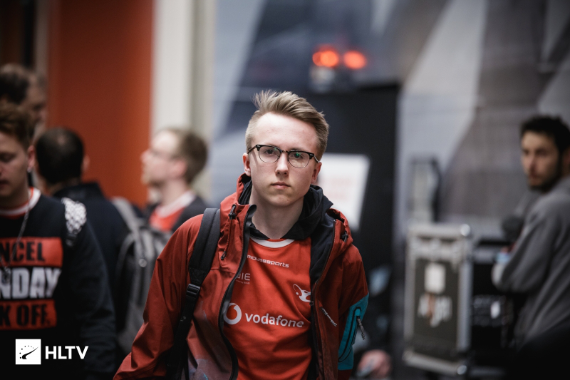 费押注一位 费押注一位