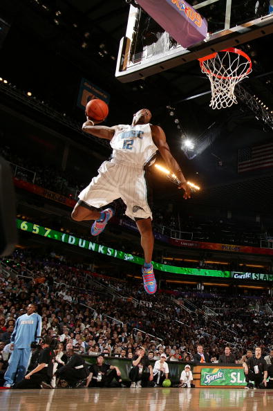 点与初速轨 点与初速轨