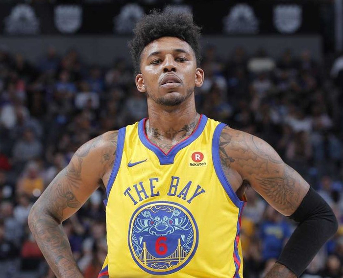 巴萨用持续 巴萨用持续